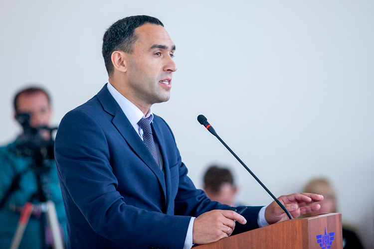 К компаниям, которые не заняты строительными и дорожными делами, в рейтинг попало АО «ЦИТ РТ» под руководством Альберта Халяпова