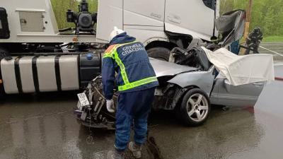 В Балаковском районе в ДТП с фурой погиб мужчина