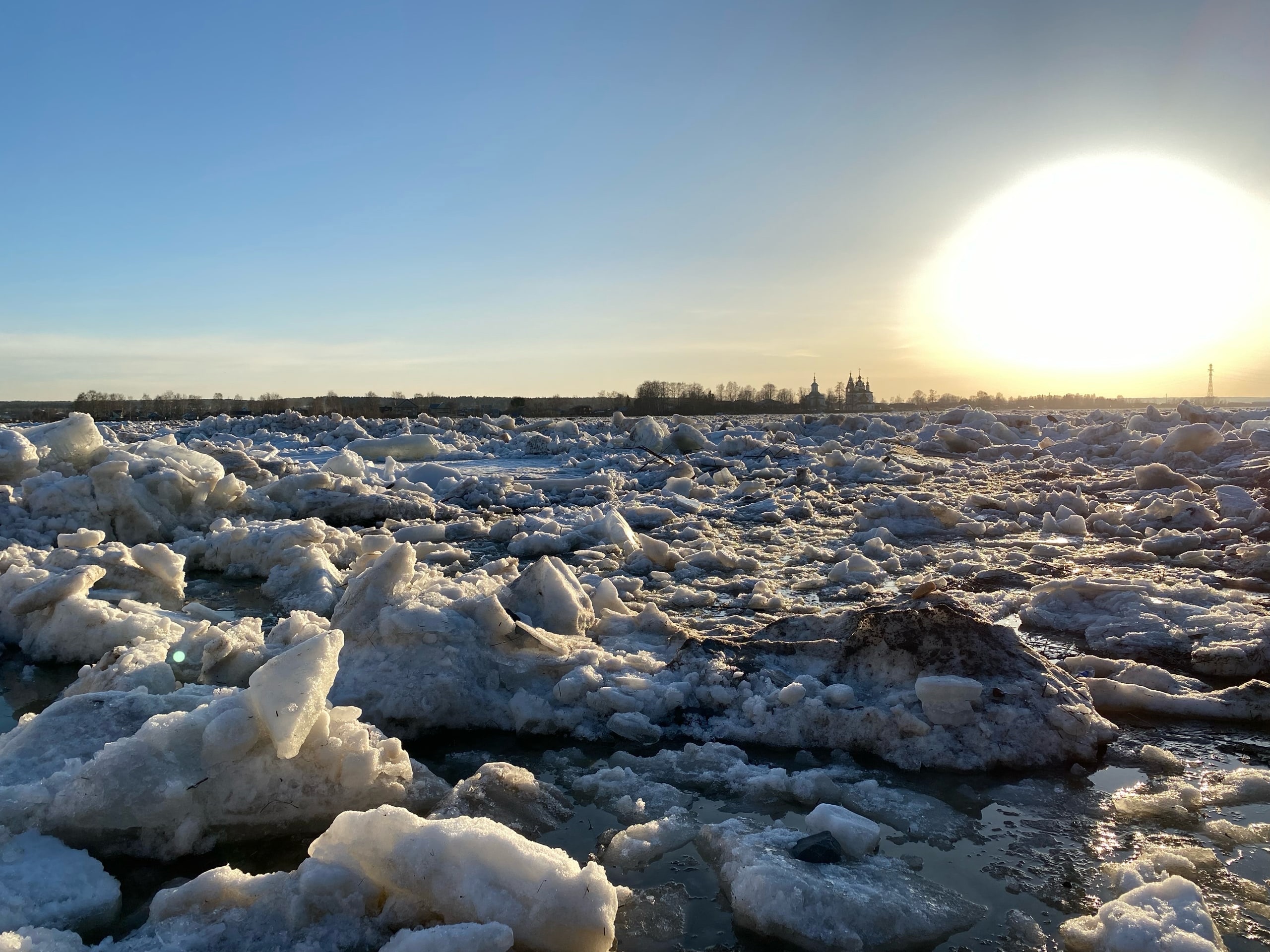 Вода прибывает