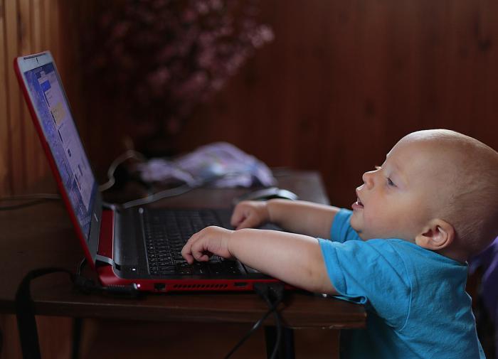 Глава киргизского парламента призвал блокировать мультфильмы на русском и английском