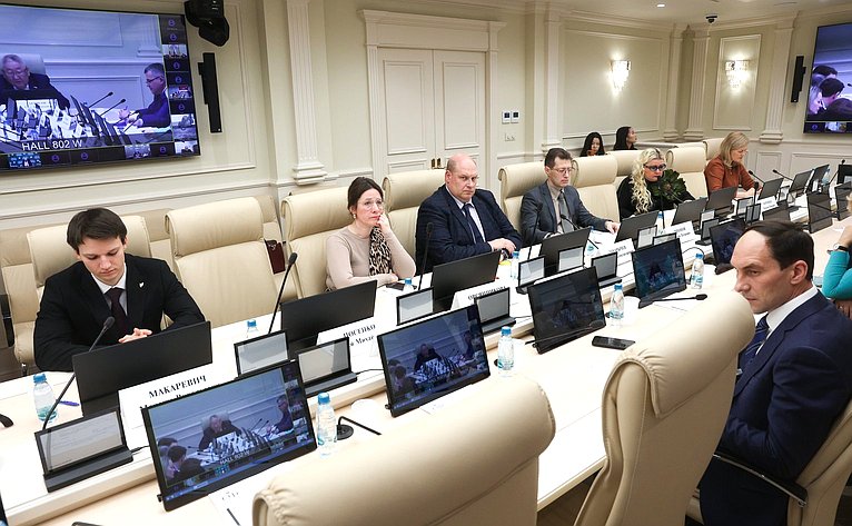 Круглый стол Комитета СФ по аграрно-продовольственной политике и природопользованию «Наука и образование для нужд агропромышленного комплекса: проблемы и перспективы»