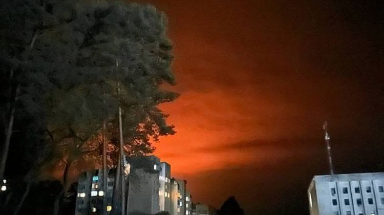 Удары по Украине! Рой дронов: «Герани» разворотили нефте- и газозаводы: транспортная блокада в районах