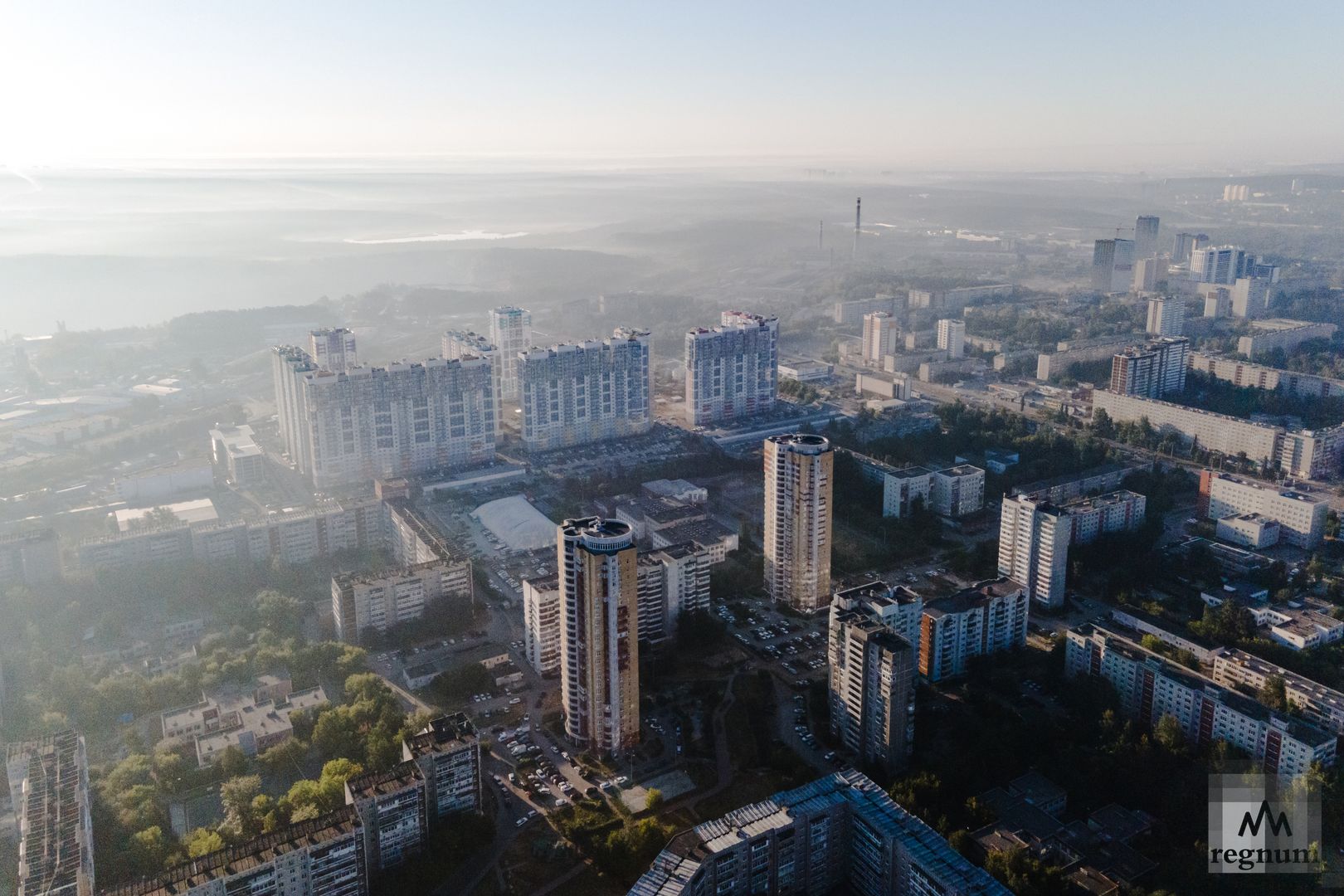 Е екатеринбурга. Смог. Екатеринбург смог. Фото смог в Екатеринбурге с птичьего полета. Смог в Екатеринбурге сейчас.