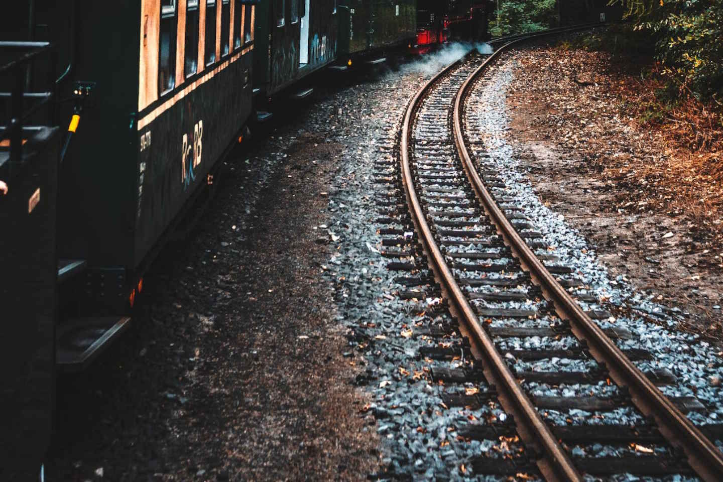 Don t go by train