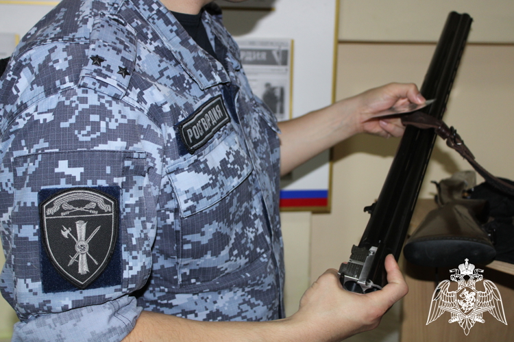 В Липецке подведены итоги за сентябрь по соблюдению требований законодательства в области оборота оружия