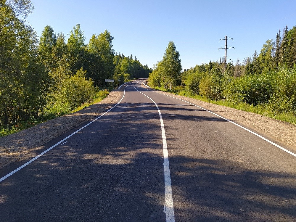 Дорога вдоль поселка. Погодаево Енисейский район Красноярский край. Дорога вдоль. Вдоль дороги. Дорога в деревне.