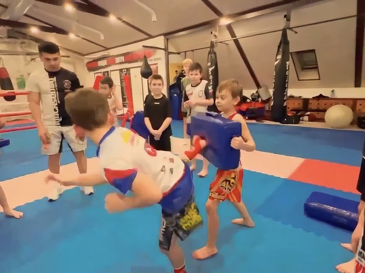 физкультурные способности. ловкость в спорте. физкультурные способности. физические способности человека. Supra stv-lc32500wl.