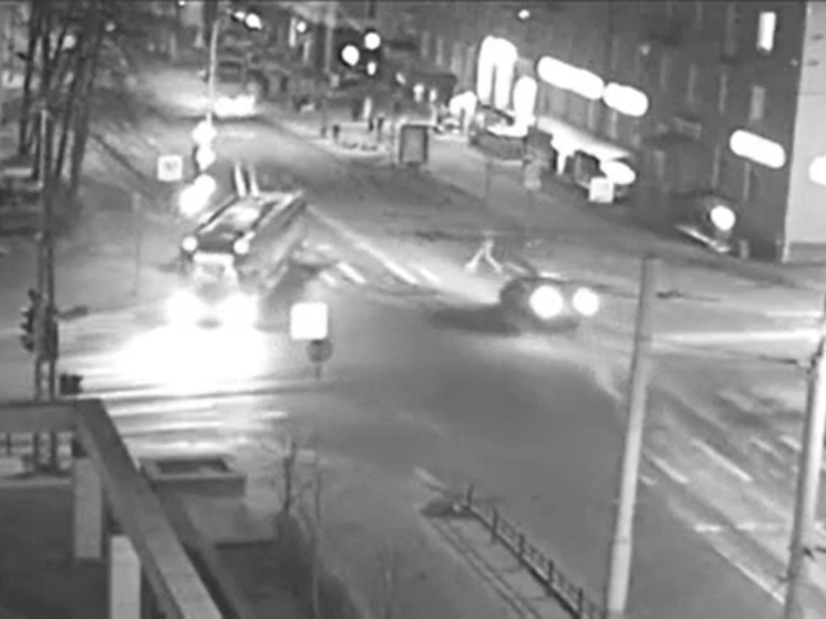 Пешехода жестко сбила машина в центре Петрозаводска