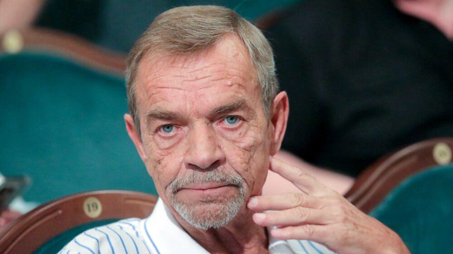 Актер РАМТ Владимир Василенко удостоен звания заслуженного артиста России