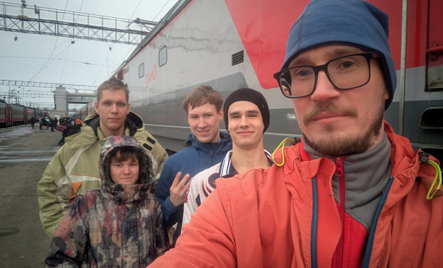 Кировские спортсмены отправились в велопоход к Байкалу