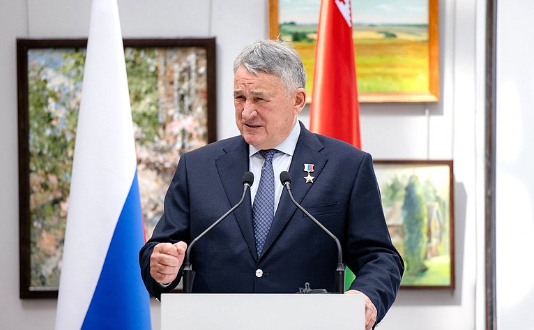 Юрий Воробьев
