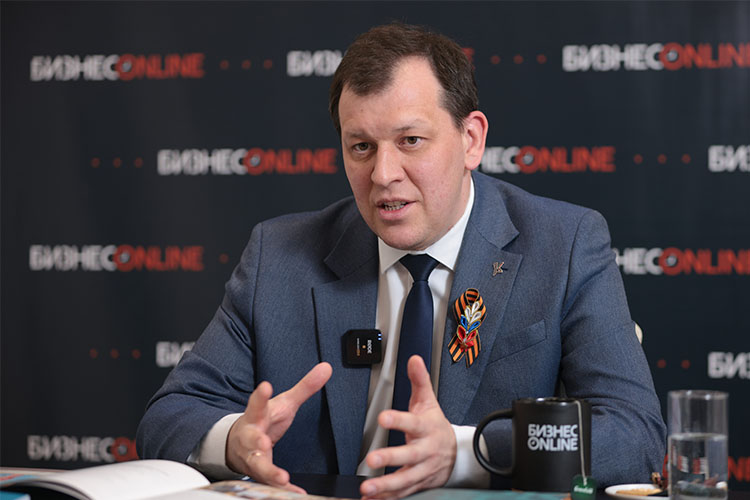 Ильгиз Халиков: «Поскольку родных языков в России много, была создана рабочая группа на базе Федерального института родных языков народов РФ, чтобы выработать единые подходы»