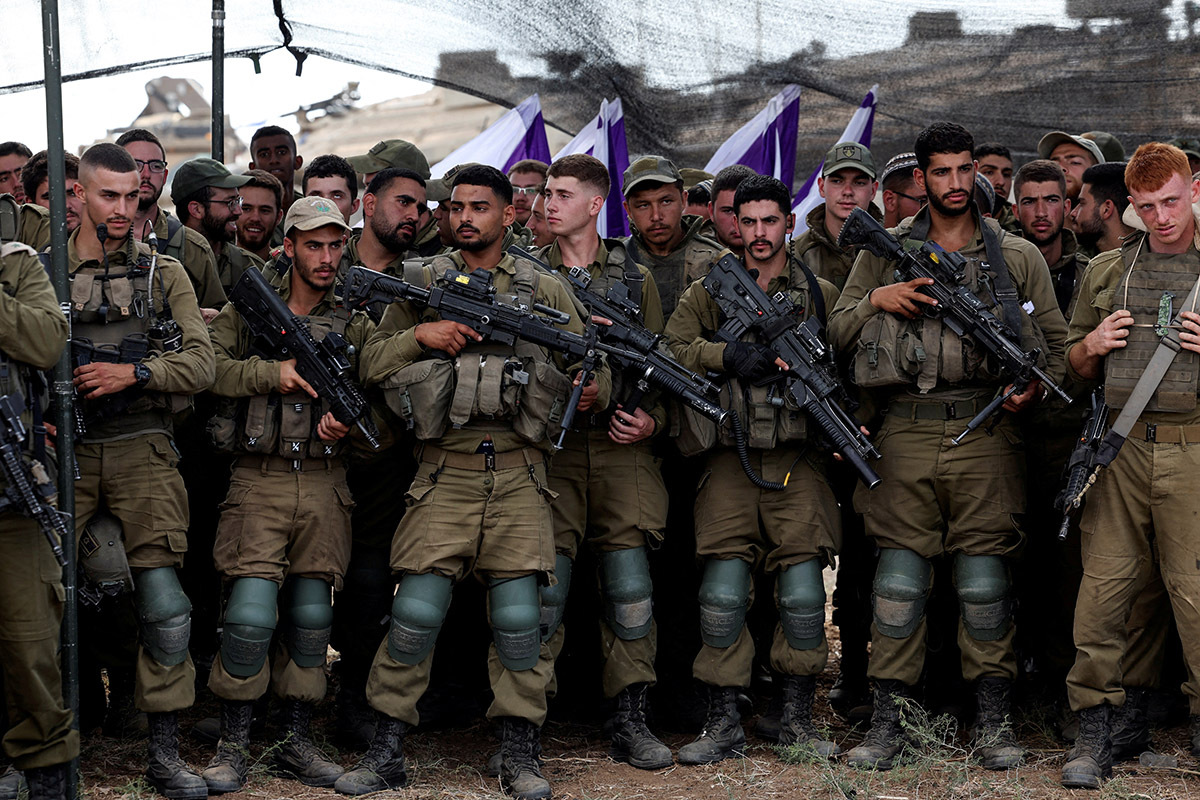 Власти Израиля. Israel Soldiers with Hostages. Операция израиля в секторе