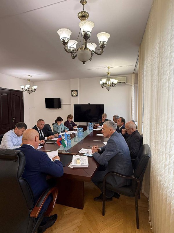 В Кабардино-Балкарии прошло заседание комиссии по регулированию привлечения иностранных работников. 
