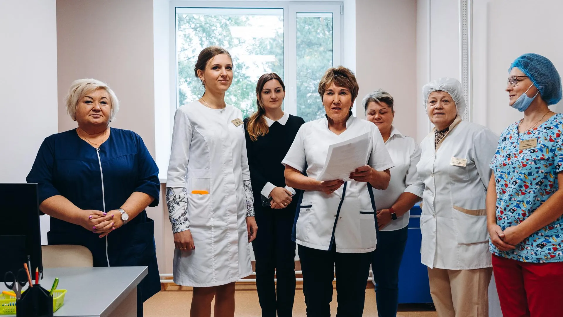 Поликлиника в новом городке медвежьи озера. Медвежье озерская амбулатория корпус. Медвежьи озера гск красный луч. Медвежье озерская амбулатория корпус. Медвежье озерская амбулатория.