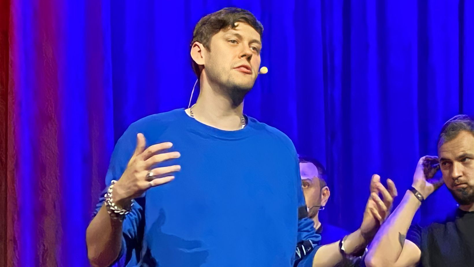 закрыть шоу