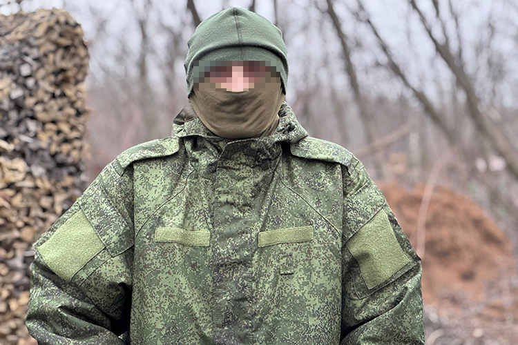 «Даже если человек был большой шишкой или VIP’ом, по всем правилам он едет на базу для спецконтингента, откуда его могут забрать только в подразделение штурмовиков», — рассказывает нам 29-летний Никита