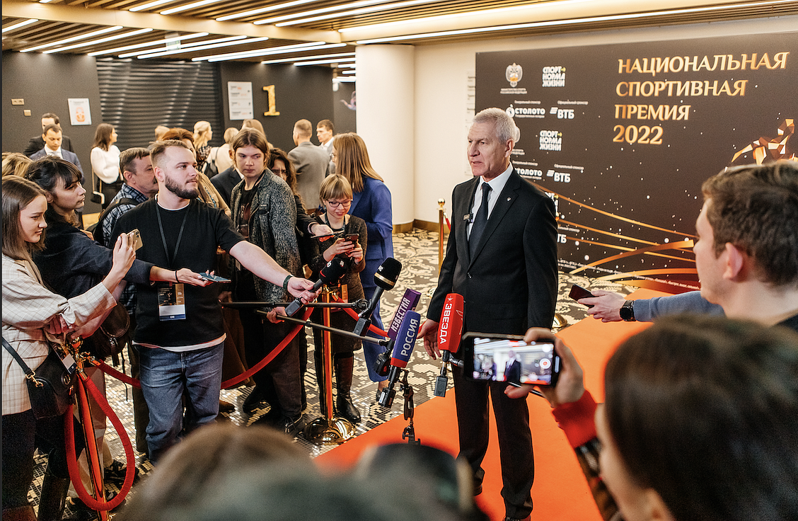 Спорт премии. Награждение Олимпийских чемпионов. Российские спортсмены. Национальная спортивная премия.