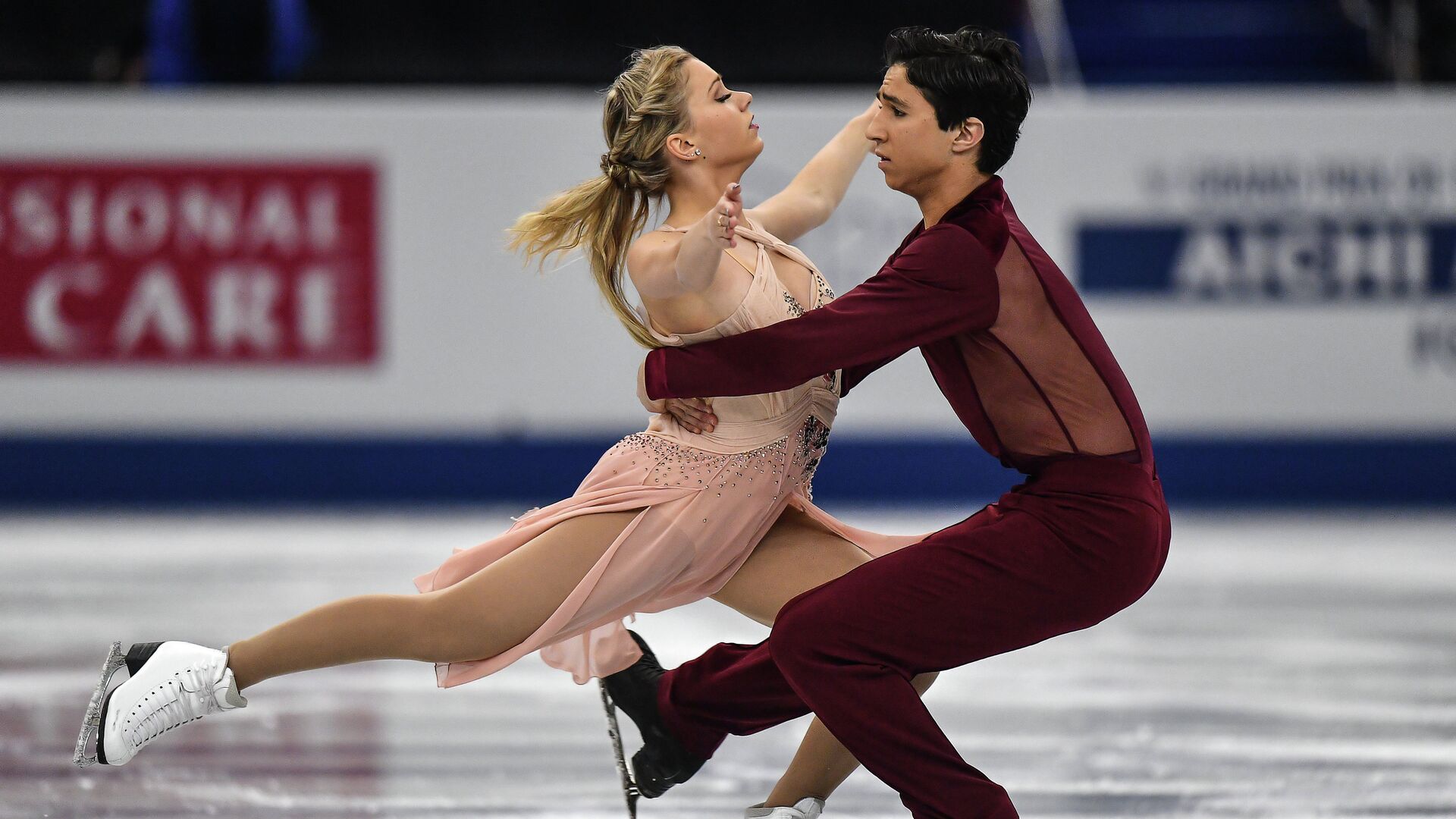 канадский фигурист по имени курт 8 букв