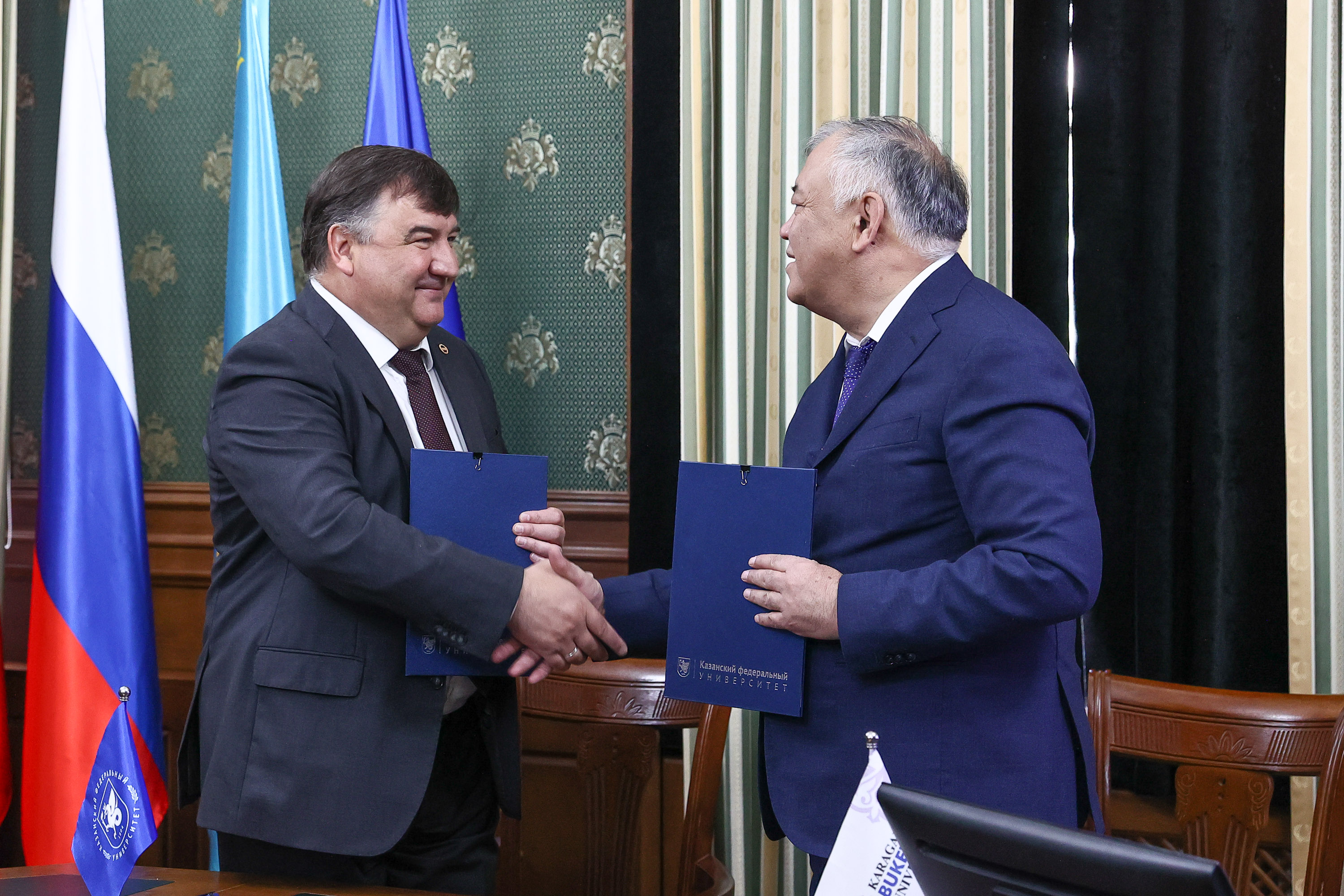 горный университет санкт-петербург специальности. первым директором ректором карагандинского горного института был. карагандинский технический университет имени абылкаса сагинова. ректор горного университета владимир литвиненко. первым директором ректором карагандинского горного института был.