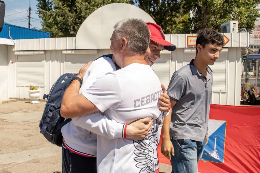 Севастополь встретил победителя первенства Европы по боксу
