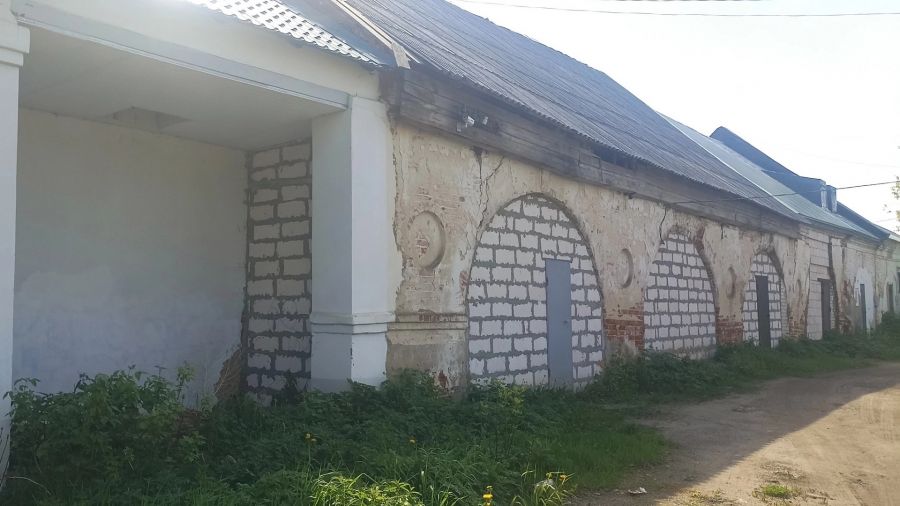 В Любиме проверят законность ремонта Ансамбля торговых рядов