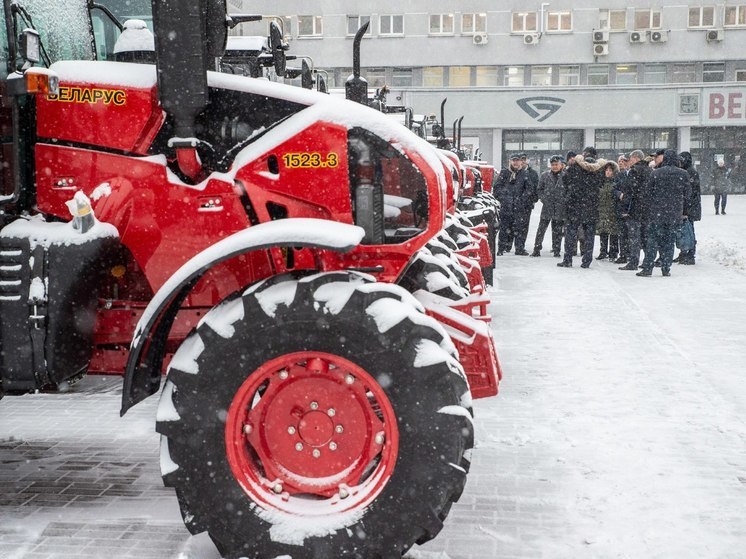 Партнерские отношения с Республикой Беларусь укрепляют стабильность работы машинно-тракторного парка Тюменской области