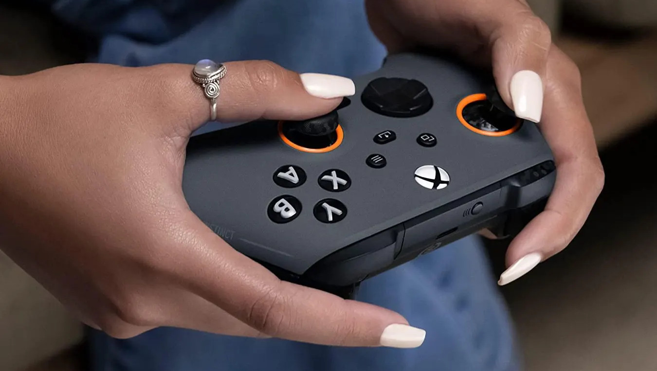 Начали приставка. Control 2022. Scuf Instinct Pro купить.