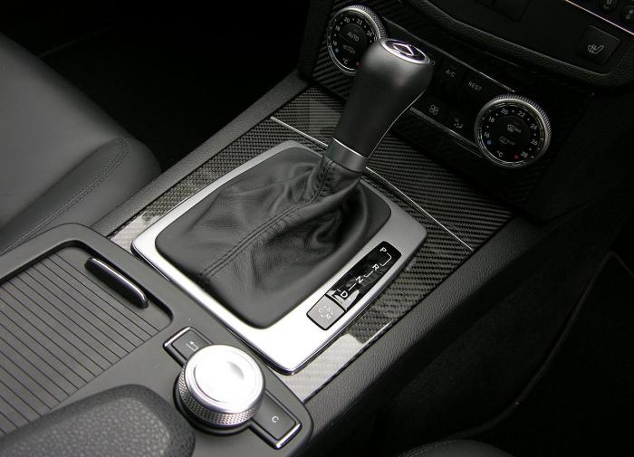 Эксперт Стрельбицкий назвал преимущества гидроавтомата перед другими типами АКП