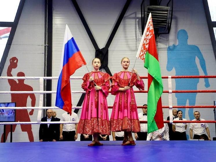 В Серпухове открыли серию матчевых встреч сборных команд по женскому боксу