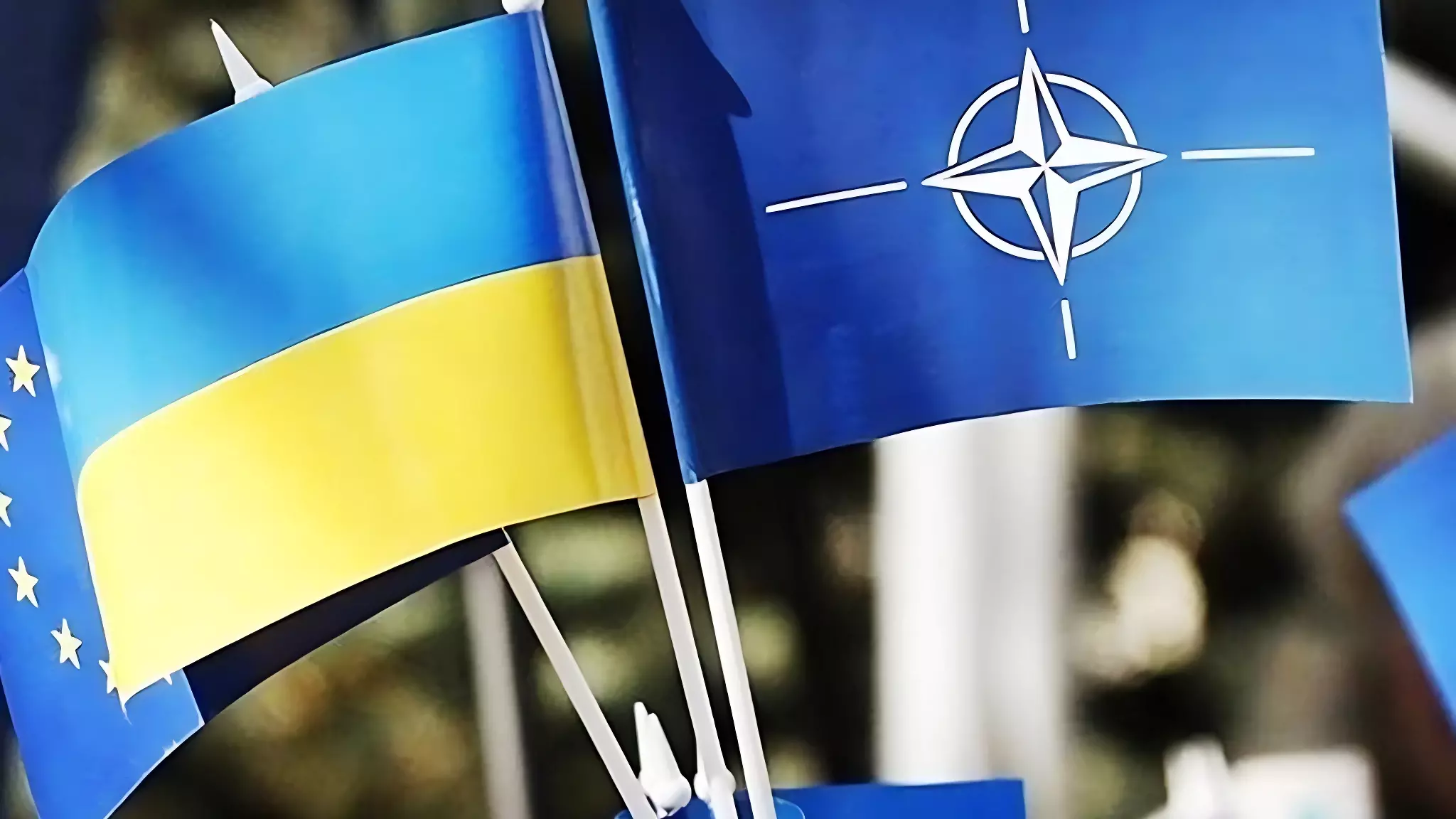 В ЕС и НАТО заявили, что деньги США помогут Киеву противостоять России