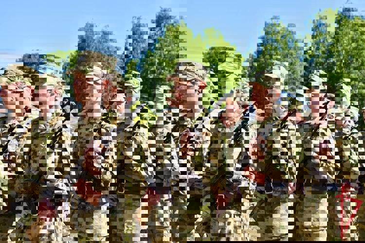  Псковичи, призванные на службу в Росгвардию, приняли присягу