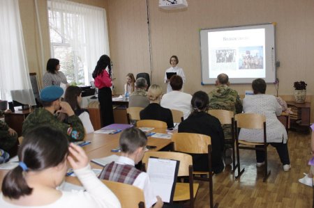 В Ивантеевском техникуме прошел первый муниципальный форум «Я горжусь! Я за Россию!»