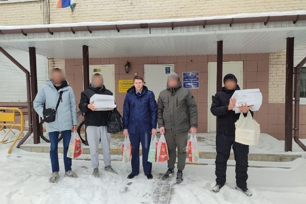 В рамках благотворительной акции осужденные УФИЦ ИК-18 ГУФСИН России по Челябинской области посетили воспитанников детского дома «Родничок»