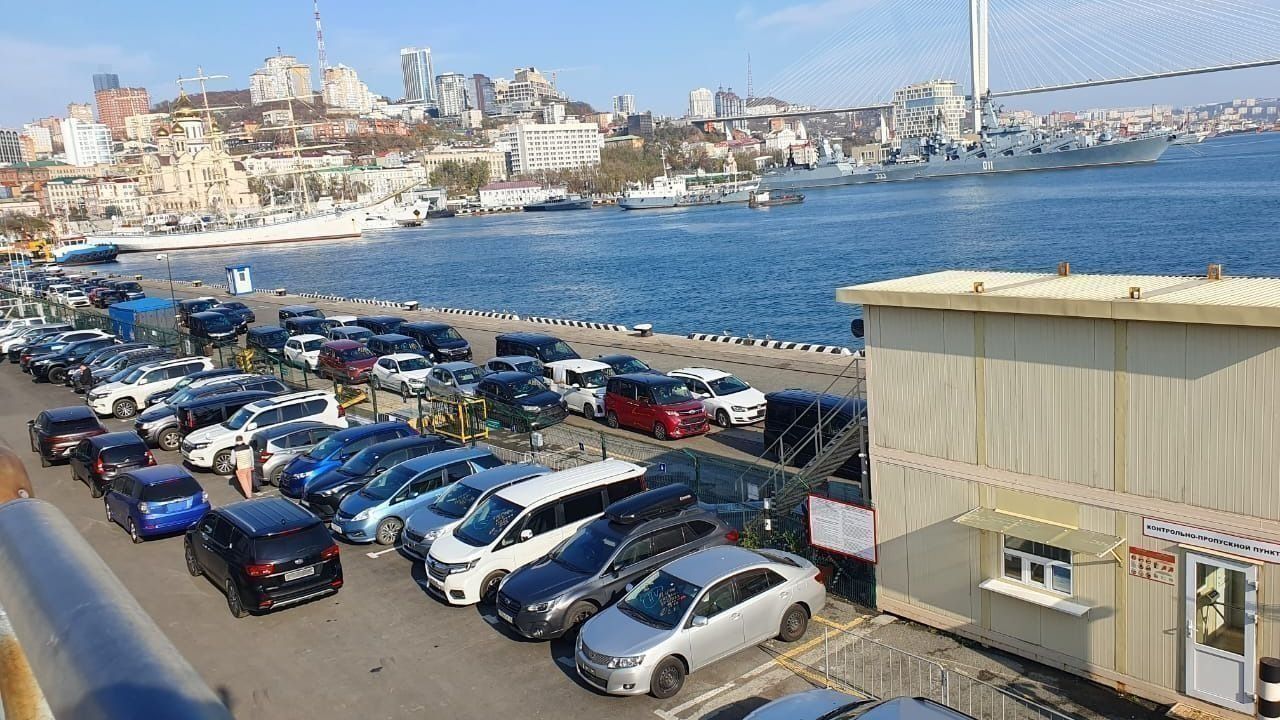 Жители Приморского края скупают машины — феноменальная статистика