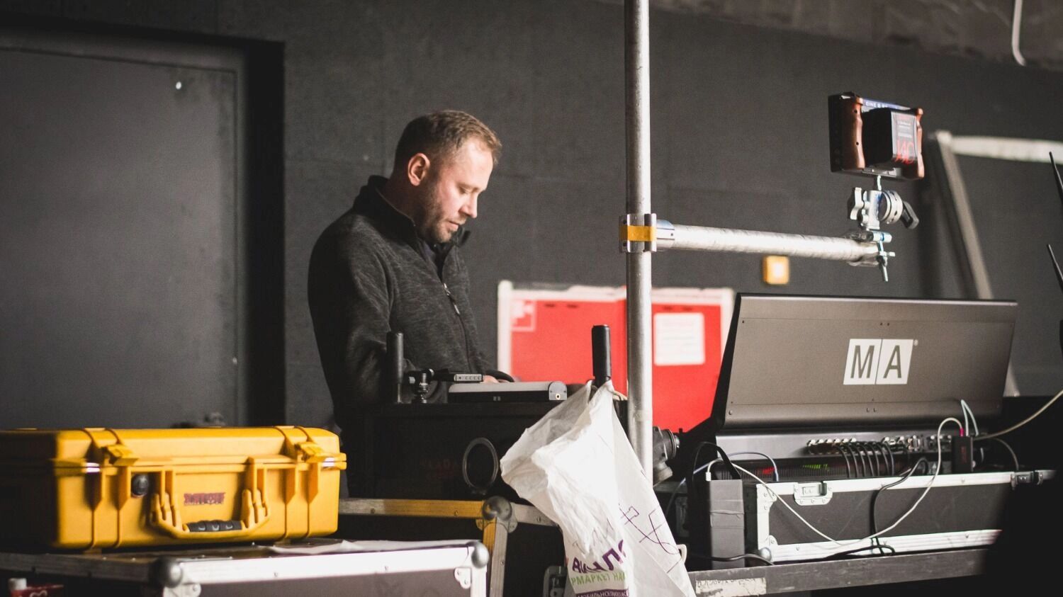 Каждый увлечён своей работой