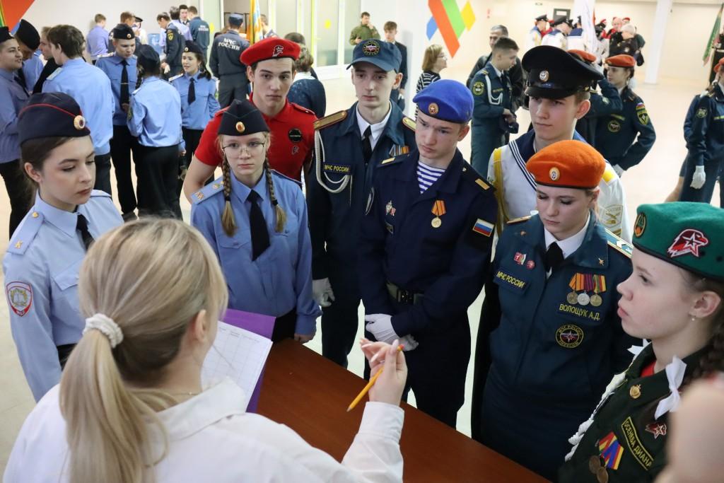 Сотрудники УФСИН России по Мурманской области приняли участие в обеспечении проведения патриотического соревнования среди кадетов