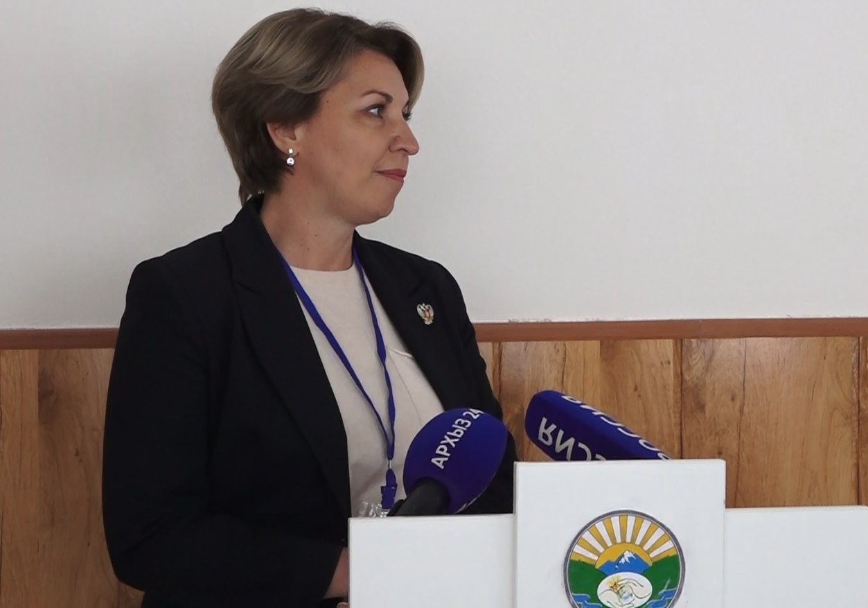 Гимназия 13 черкесск. 100 летие карачаево черкесской республики. Сетевой город. Сетевой город черкесск. Школа города кчр черкесск 19 гимназия.