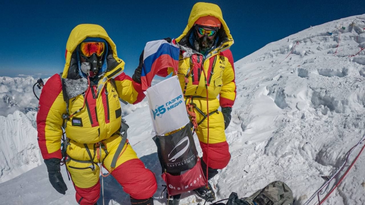 Виталий Лазо и Антон Пуговкин -— на Эвересте