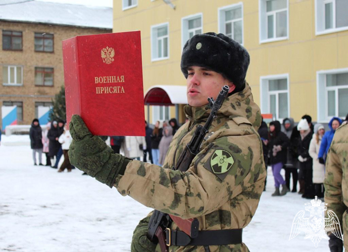 Более ста военнослужащих осеннего призыва приняли присягу в Центре подготовки личного состава Северо-Западного округа Росгвардии