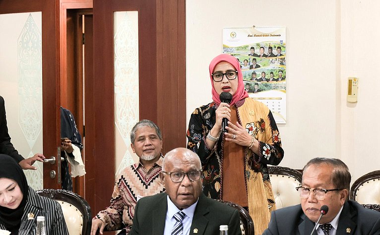 В рамках визита в Республику Индонезия делегация Совета Федерации провела ряд встреч