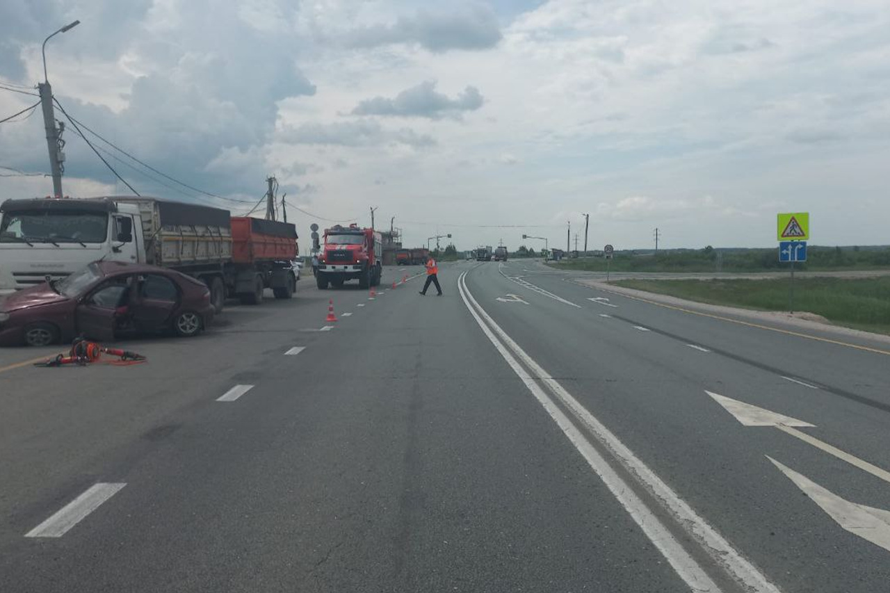 Карта наступления всу. Карта подтопления. 07 июня 2023. Разрушенное здание. 07 июня 2023.