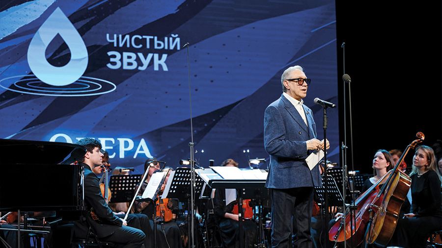 Геннадию Дмитряку вручили спецприз газеты «Культура» на премии «Чистый звук»