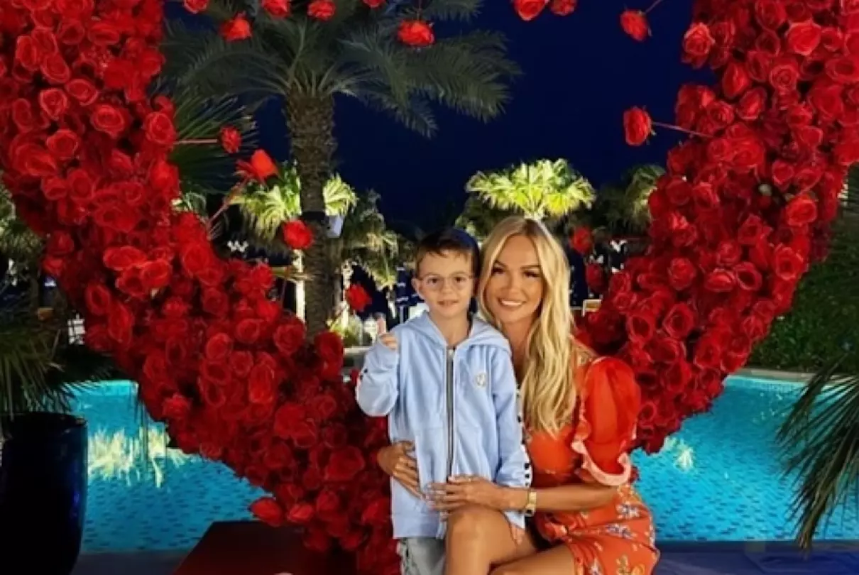 Ростовчанка Виктория Лопырева поделилась трогательным фото с подросшим сыном