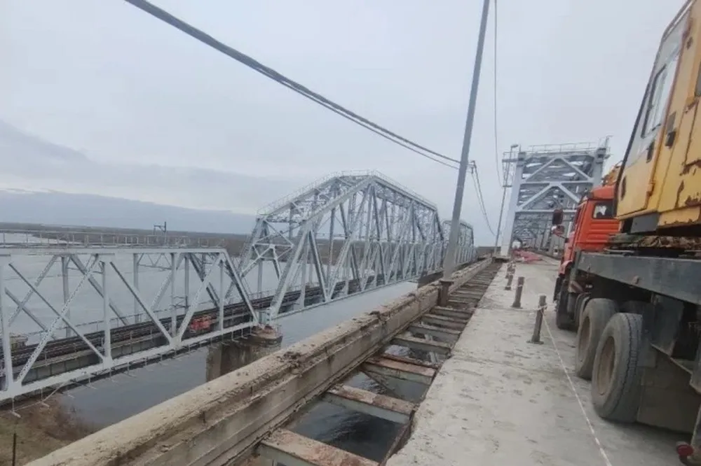 Фото Ограничения для большегрузов введут на Борском мосту с 27 апреля - Новости Живем в Нижнем