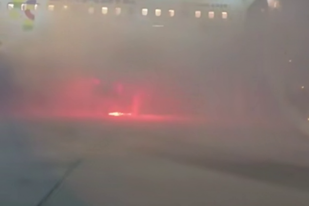 Пассажирский самолёт вспыхнул в аэропорту Сан-Паулу