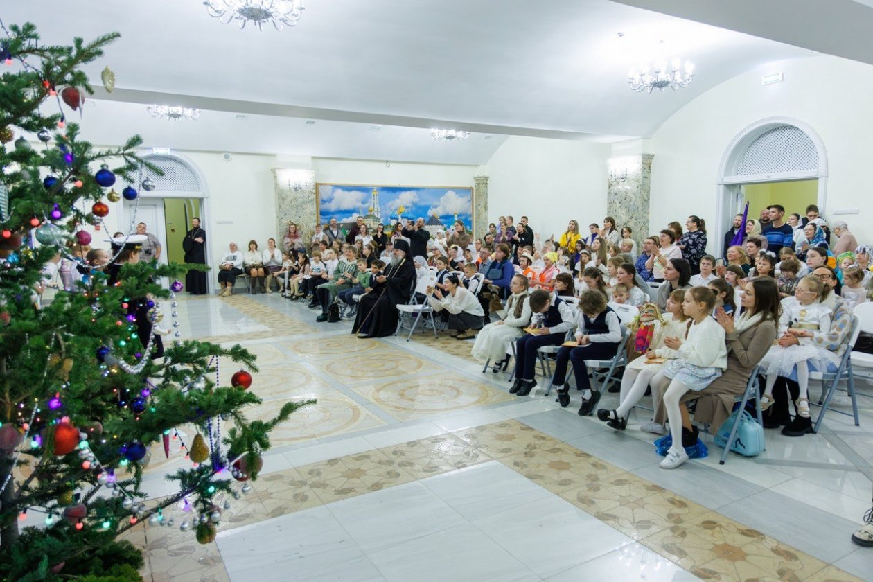Сахалинские воспитанники воскресных школ приняли участие в шестой архиерейской елке пресс-служба Южно-Сахалинской и Курильской епархии