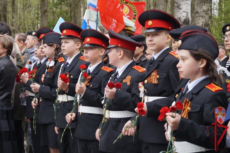 Сотрудники ОМОН 