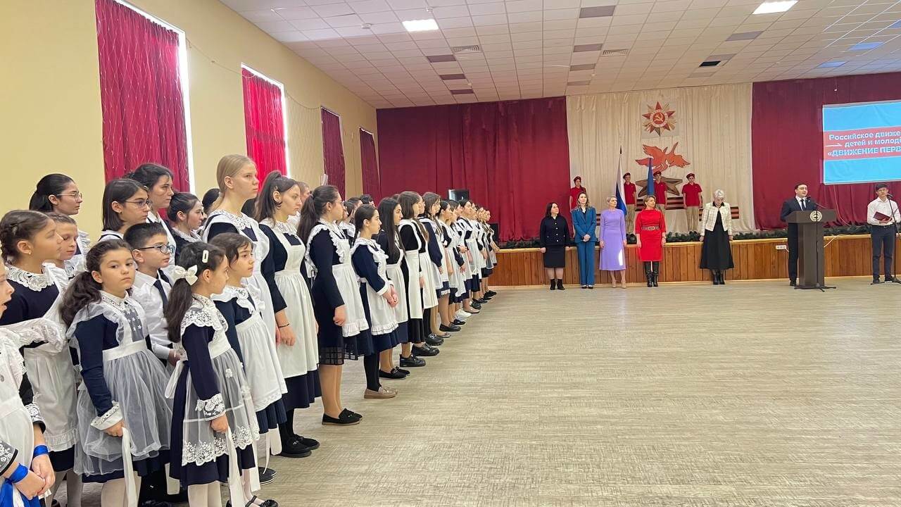 детская художественная школа города черкесска.