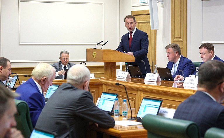 Парламентские слушания Комитета Совета Федерации по аграрно-продовольственной политике и природопользованию «О ходе реализации национального проекта «Экологическое благополучие»»